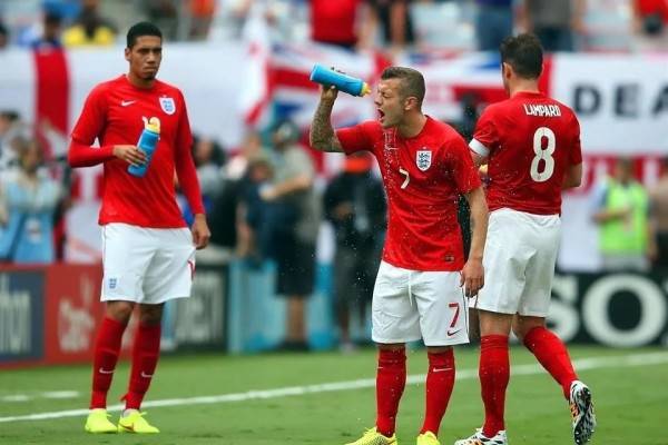 Habrá pausas de hidratación por tiempo en juegos del Mundial