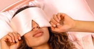 Best Travel Eye Masks That Block Light, According to Thousands of Reviewers