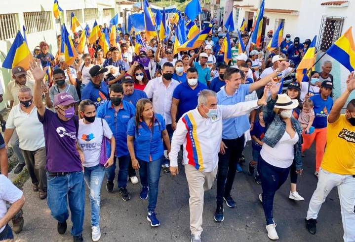 Luis Eduardo Martínez: Cada día son más los venezolanos que van a votar