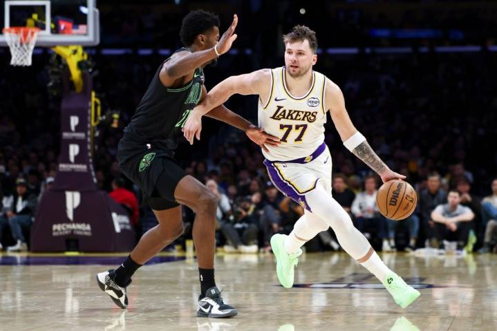 LeBron-less Lakers beat Pelicans, win 7th straight after Luka Doncic’s hot start