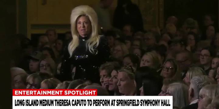 ‘Long Island Medium’ Theresa Caputo bringing new tour to Springfield