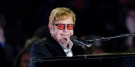 La resiliencia de Elton John: salud y desafíos ante la pérdida de visión