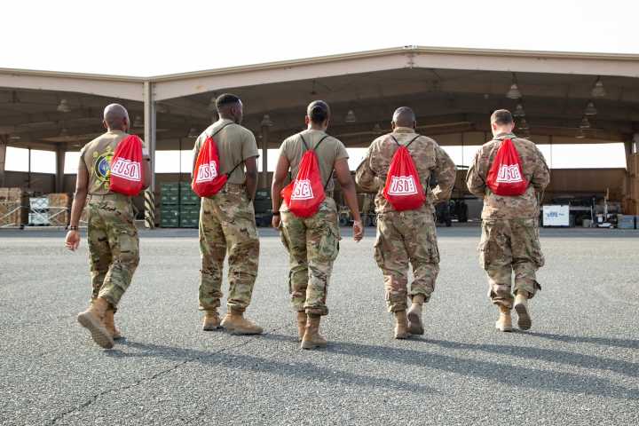 How to Support the Military Community During the Holiday Season