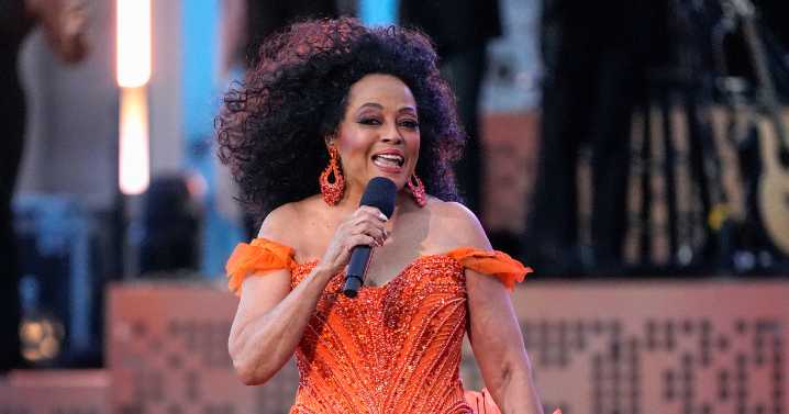 Diana Ross will headline 'Dick Clark's New Year's Rockin' Eve' lineup