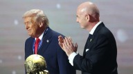 Donald Trump es galardonado con el primer premio FIFA de la Paz