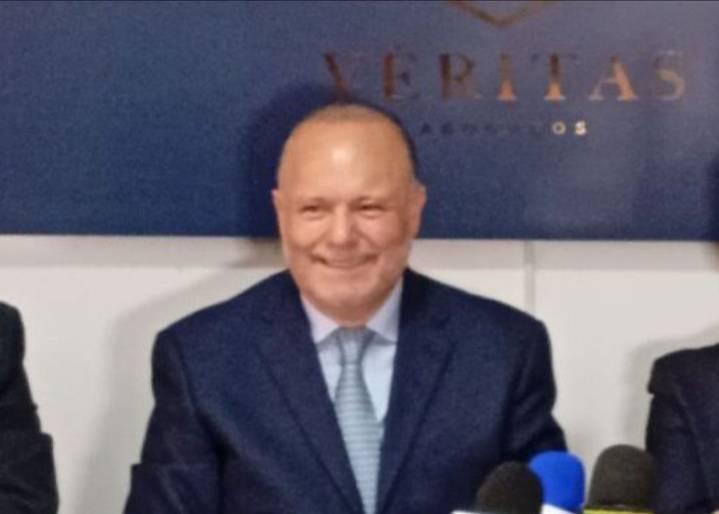 Dicta jueza federal prisión preventiva justificada contra César Duarte; seguirá en el penal del Altiplano