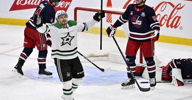 Slumping Jets focus on positives despite 4-3 setback to visiting Stars