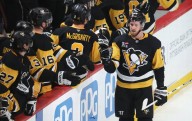 Deadspin | Coming off flameout, Penguins eager to pick up pieces vs. Mammoth