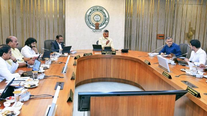 Naidu’s new appraisal ranks ministers on e-file clearance speed—CM 6th fastest, Lokesh 9th, Pawan 11th