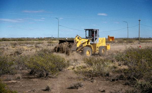Se inició la limpieza del terreno donde se construirá el futuro Cuartel de Bomberos de Playa Unión