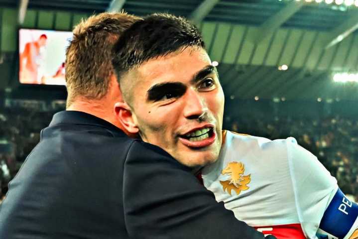 Genoa vence al Udinese y confirma su repunte en la Serie A con Johan Vásquez