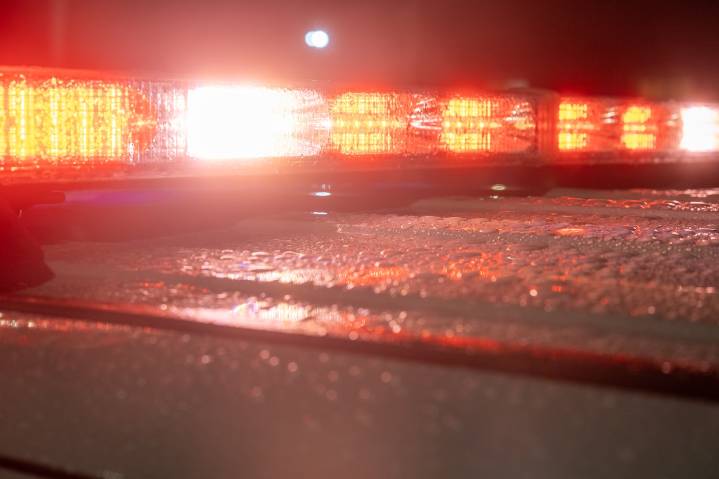 Firefighter hurt, 10+ residents displaced in Framingham apartment fire