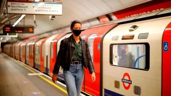 Alarma en Reino Unido por brote de H3N2: vuelven el barbijo y las restricciones sanitarias