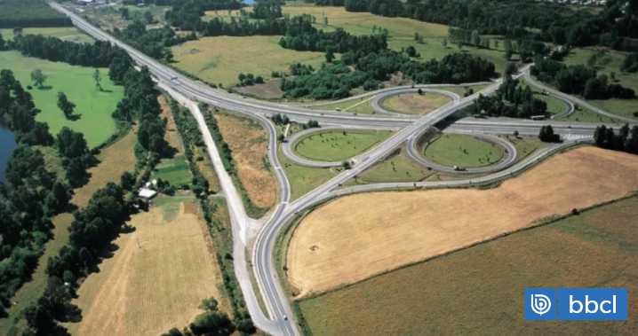 Autoridades valoran publicación de licitación para doble vía en accesos norte y sur de Valdivia