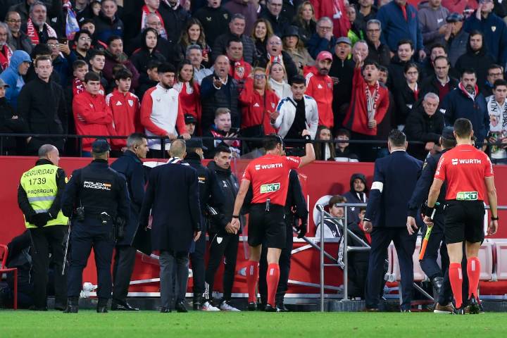 Antiviolencia propone el cierre durante un mes del estadio Ramón Sánchez Pizjuán