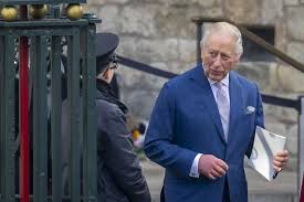 CARLOS III ANUNCIA REDUCCIÓN EN SU TRATAMIENTO CONTRA EL CÁNCER