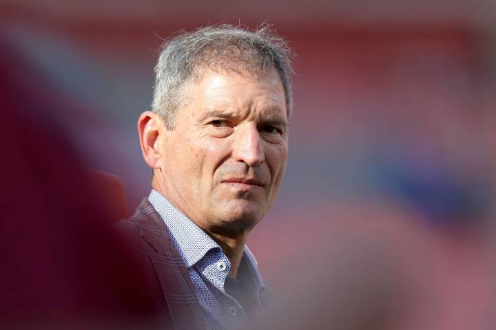 Prayers Flood In as Bernie Kosar Announces Post