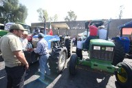 Productores agrícolas retiran tractores de San Lázaro pero anuncian bloqueos carreteros nacionales