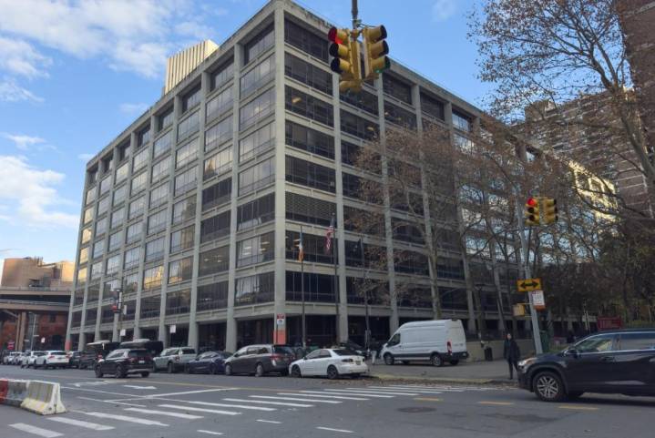 City taps developer to replace 100 Gold Street with 3,700 apartments