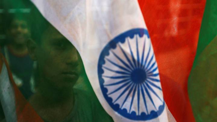 Indian citizenship certificates distributed to 195 migrants from Pakistan