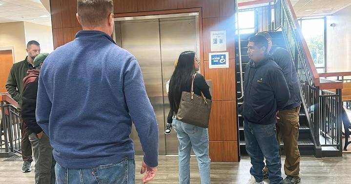 JB Pritzker signs bill enacting immigrant protections in Illinois courthouses