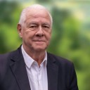 Adiós a Fernando San Román: La despedida de un hombre visionario que eligió transformar su tierra