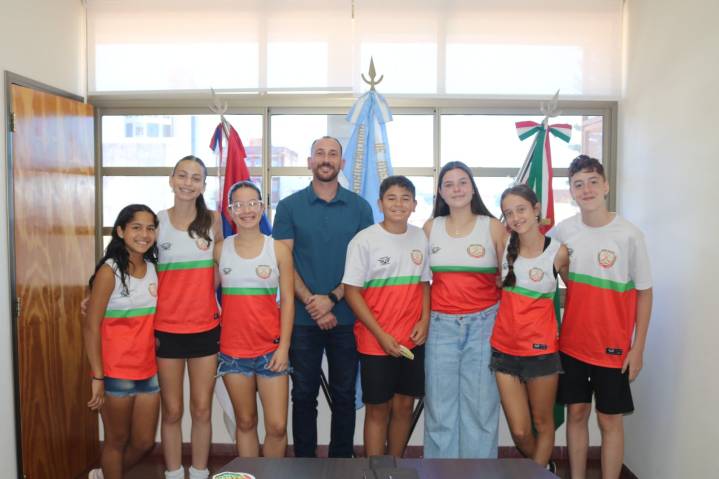 Chicas y chicos de Hockey Oberá son parte de un selectivo de la provincia y competirán en Corrientes