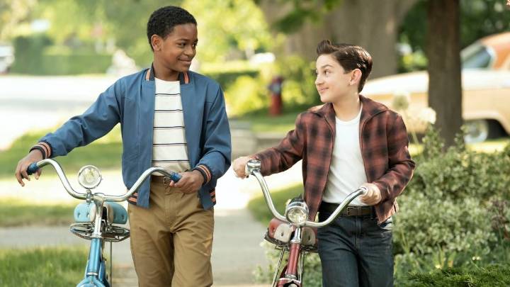 'IT: Welcome to Derry’ Stars on Their Scariest On-Set Encounters: “I Crapped My Pants”