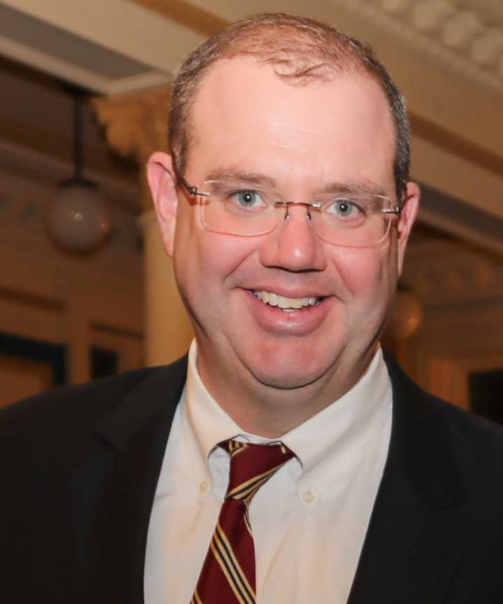 Republican Guckian launches bid for governor