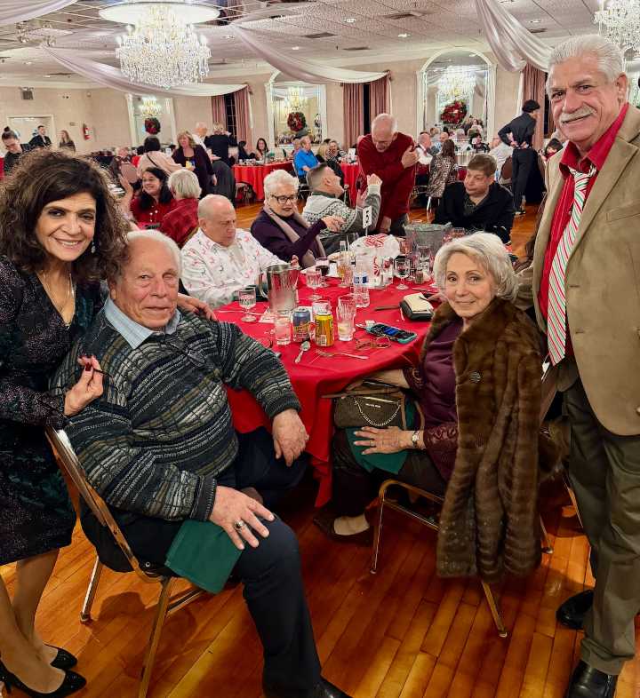 South Beach Civic Association hosts annual Christmas party 2025