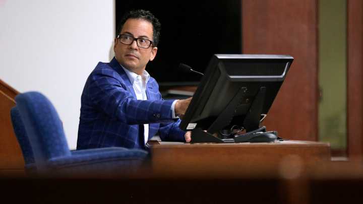 Assault charge against El Paso activist Max Grossman dismissed