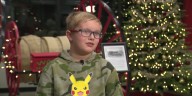 Iowa boy clears fire hydrant, helps firefighters save lives