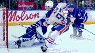 McDavid delivers another moment to remember in Toronto