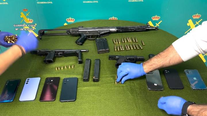 Los tres detenidos por el doble crimen de Lorca poseían armas de guerra que "atraviesan cualquier chaleco antibalas"