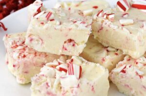 Festive, creamy, amazing peppermint holiday fudge recipe