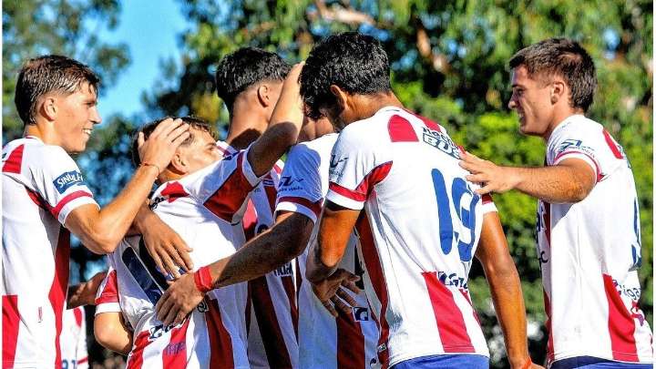 Unión se prepara para oficializar los primeros contratos de dos juveniles que vienen pidiendo pista