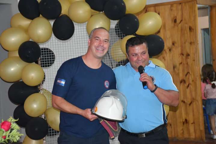 Diego Sechi se despidió de la Jefatura del Bomberos Voluntarios de Del Carril