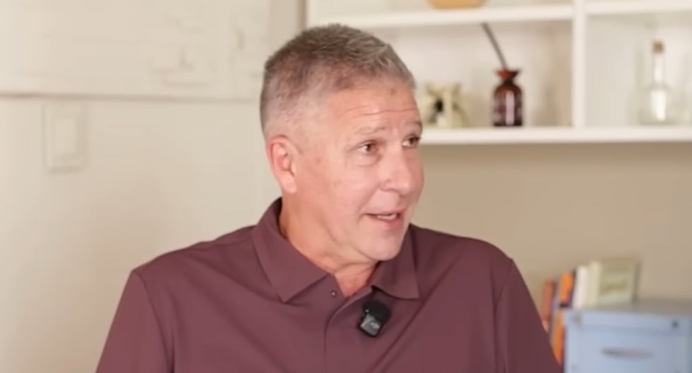 ‘El Pirata’ Czornomaz contó que tuvo que ser martillero en subastas y vender seguros en Argentina | VIDEO Goleador argentino recordó que tras regresar del Rapid de Viena tuvo que dedicarse a otros ofi