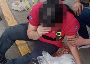 Empleada de una dulcería se fracturó un tobillo al caminar por una banqueta del centro