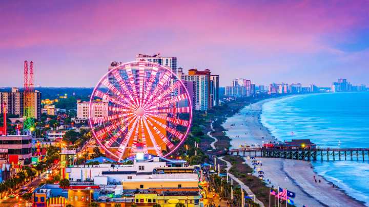 Americans Can Save Almost $350 On Flights To This Nostalgic Beach Destination For Cyber Monday