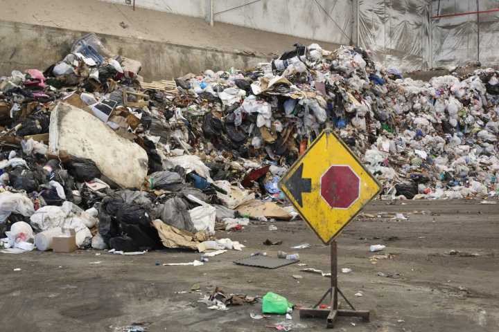 What's in the trash? Annual Clay County waste sort breaks down contents of Moorhead garbage cans