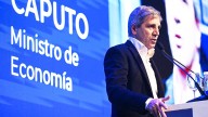 Caputo pronosticó ante empresarios "un 2026 espectacular" y llamó a respaldar las reformas