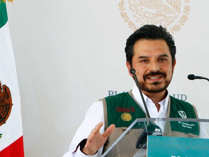 Zoé Robledo aclara que no pidió “no enfermarse” ante desabasto en el IMSS