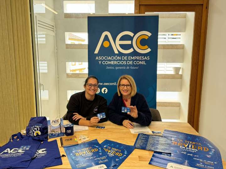 “La magia de la Navidad en Conil”: así suena y se vive la campaña que busca impulsar el comercio local estas fiestas