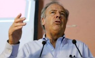 Alfredo Barnechea es el candidato presidencial de Acción Popular tras imponerse a Julio Chávez