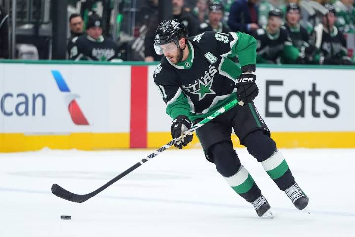 Dallas Stars vet Tyler Seguin expected to be lost for season with torn ACL