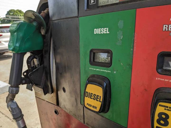 CT Officials Say Fuel Economy Rollback Will Hit Consumer Wallets