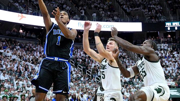 Where is Duke basketball ranked in latest college basketball polls?