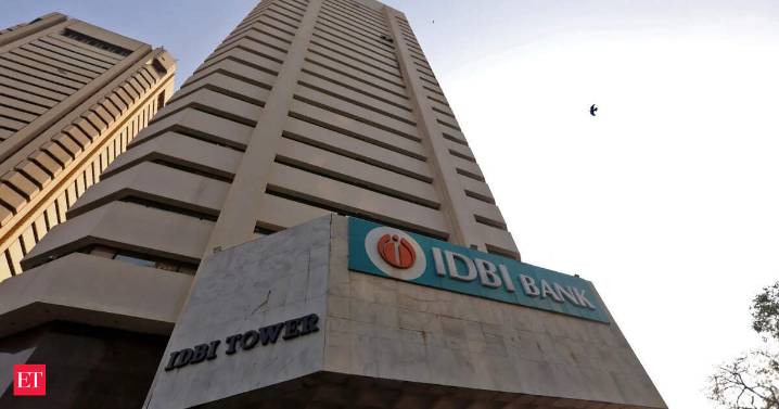 Govt may seek bids for $7 billion IDBI Bank stake this month