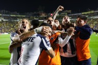 Rayados sorprende al América en el último suspiro y avanza a semifinales